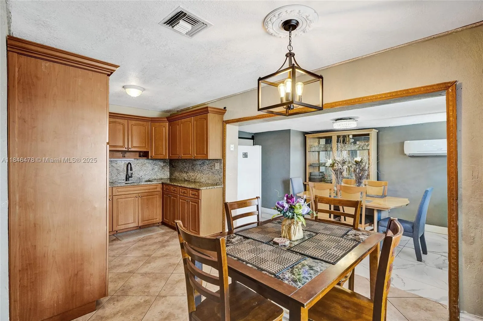 740 NW 17th St