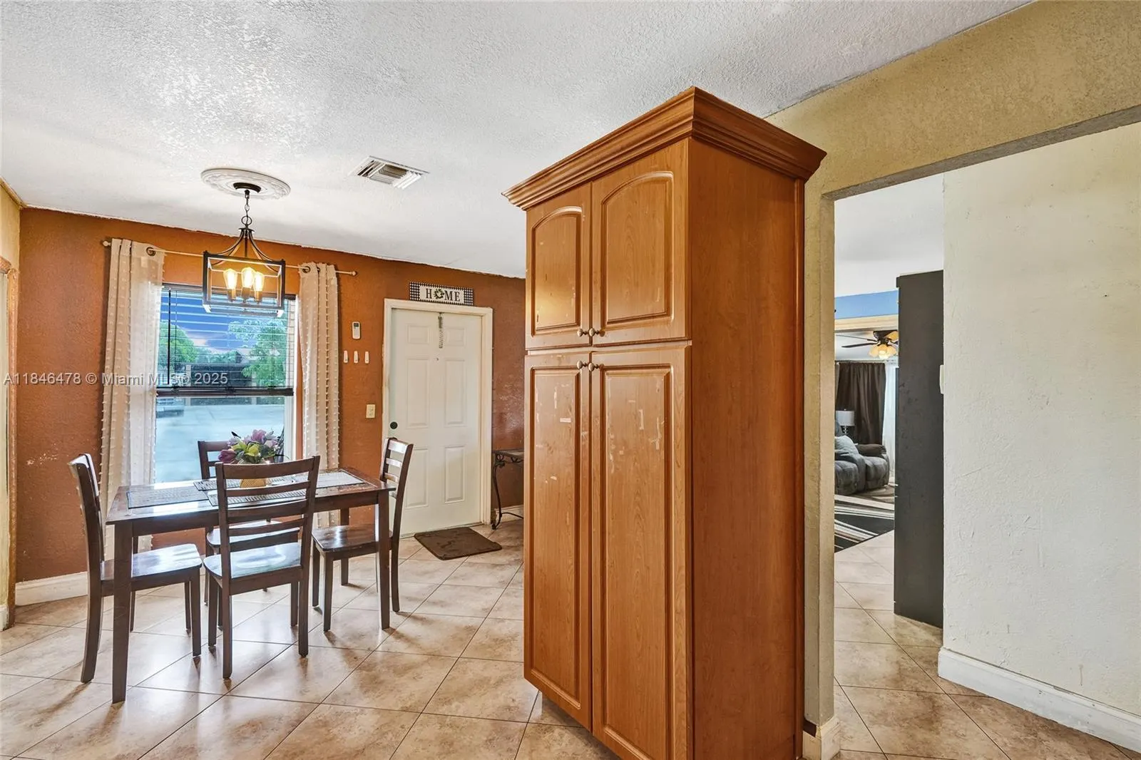 740 NW 17th St