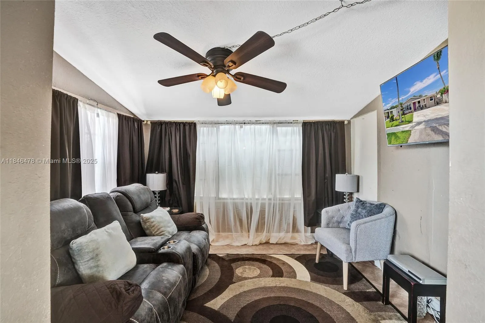 740 NW 17th St