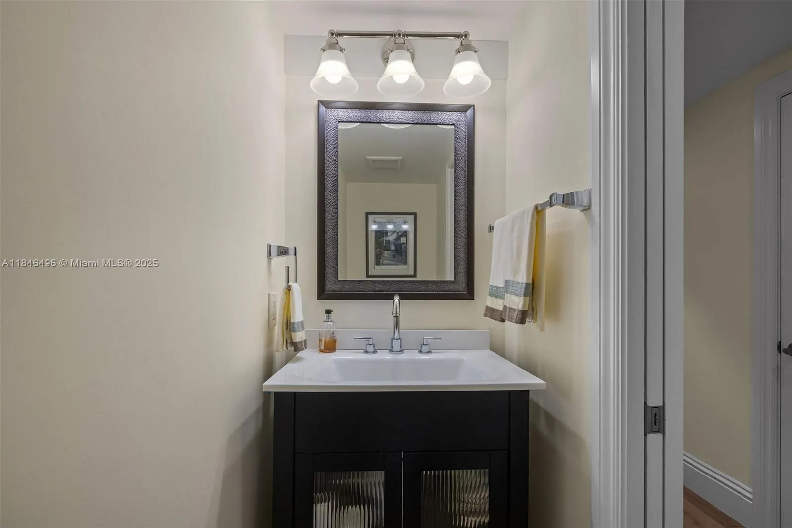 2600 Cardena St, #2
