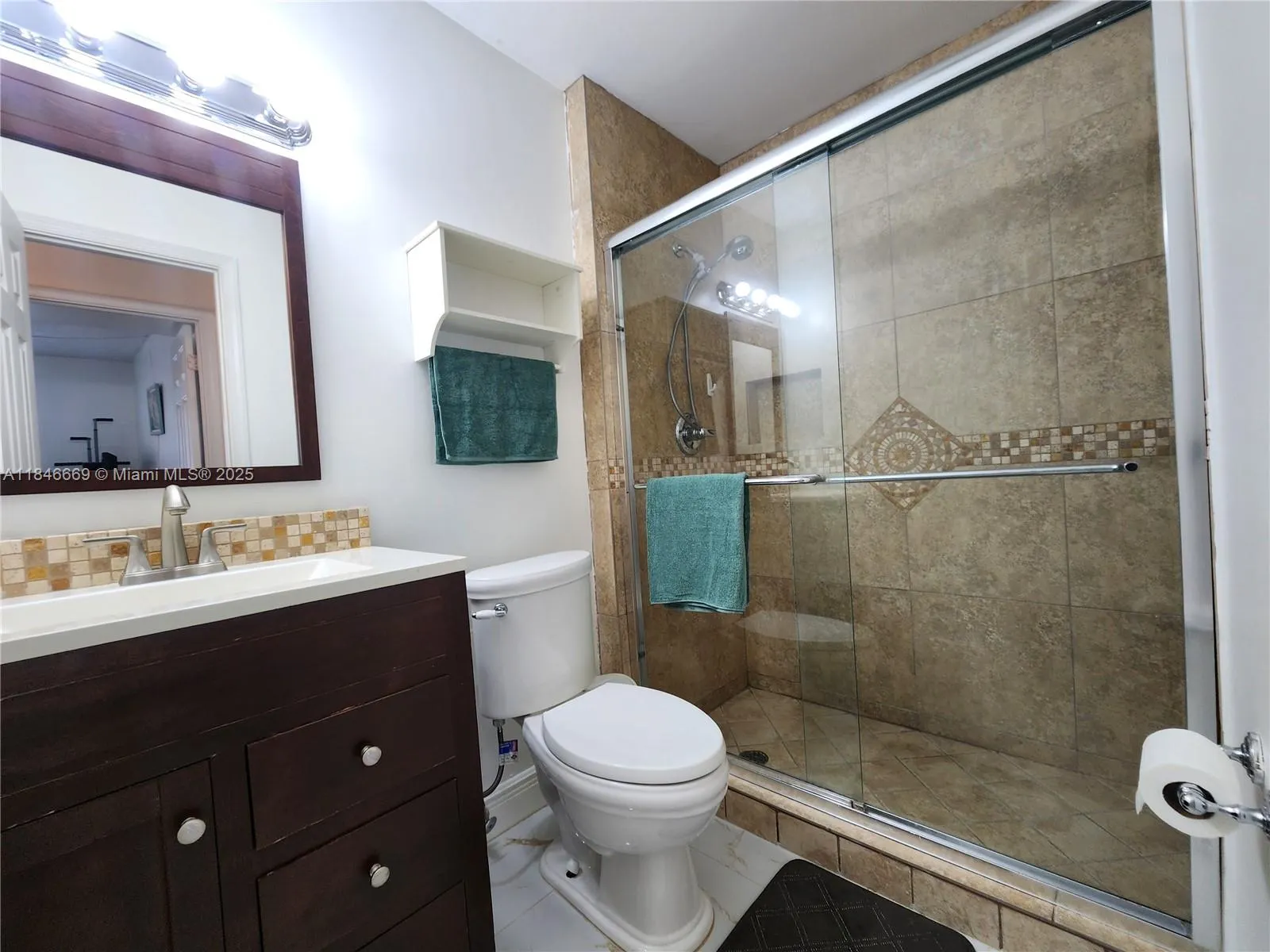 160 Cypress Club Dr, #608