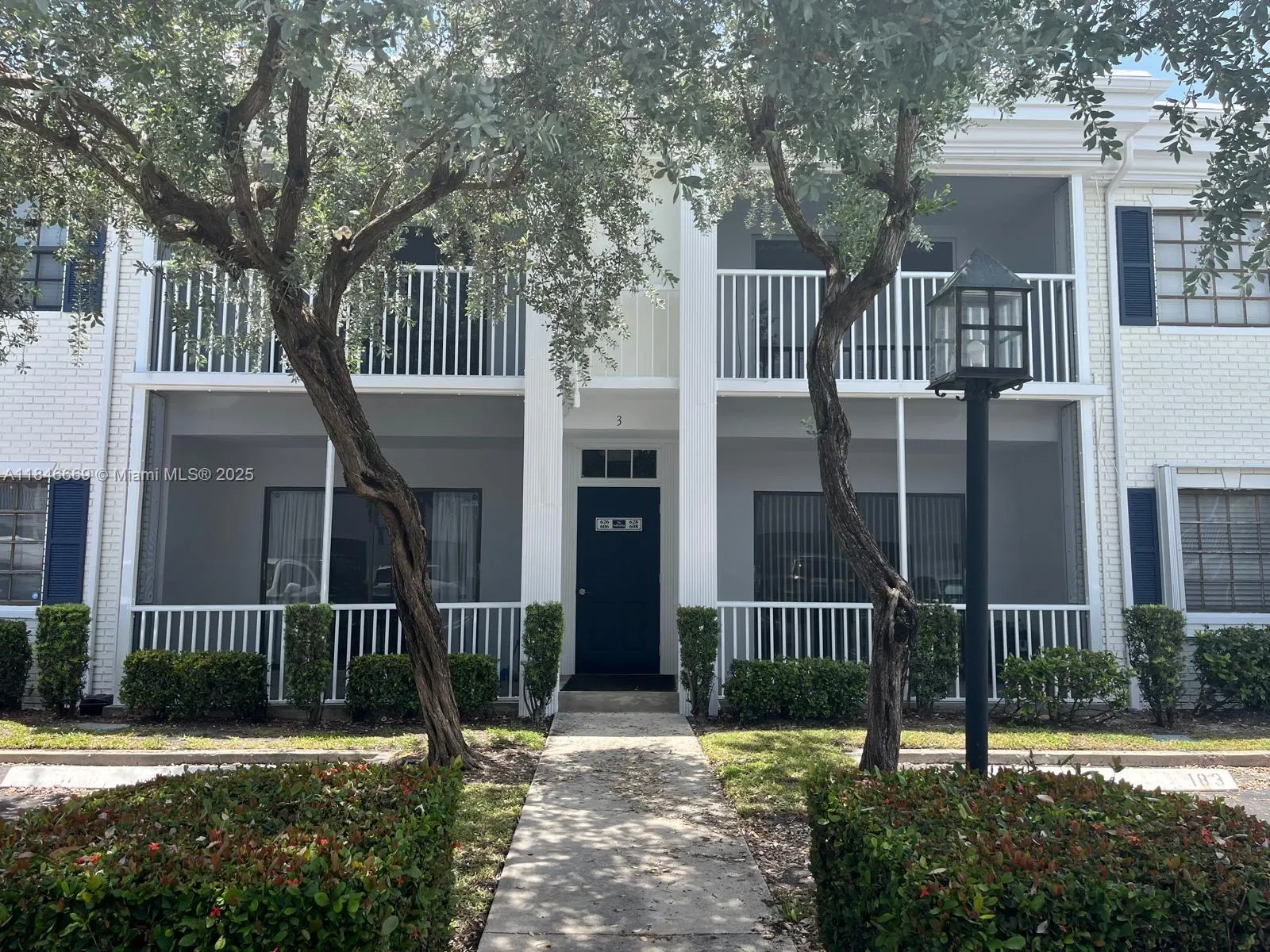 160 Cypress Club Dr, #608