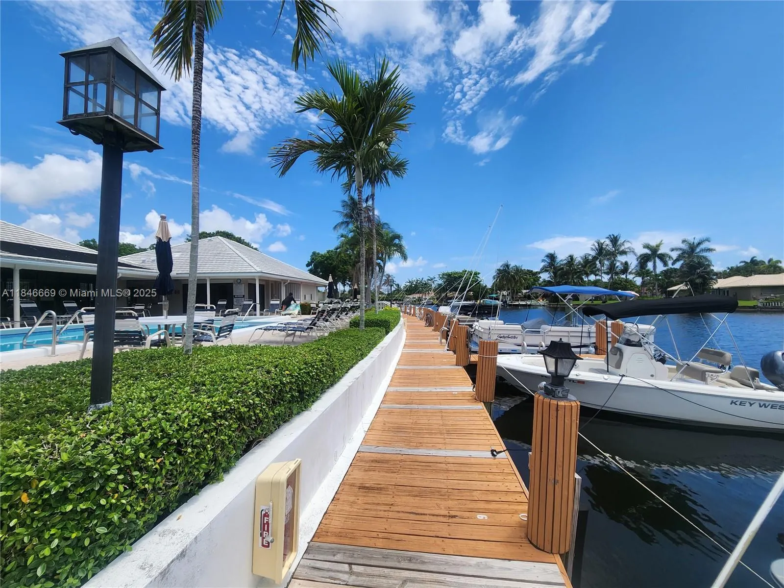 160 Cypress Club Dr, #608
