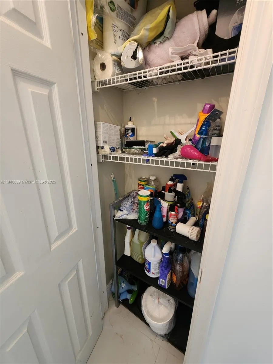 160 Cypress Club Dr, #608