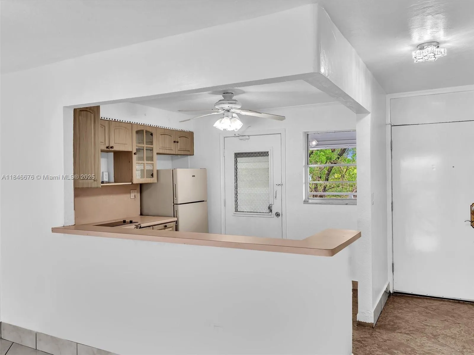 3725 NE 169th St, #407