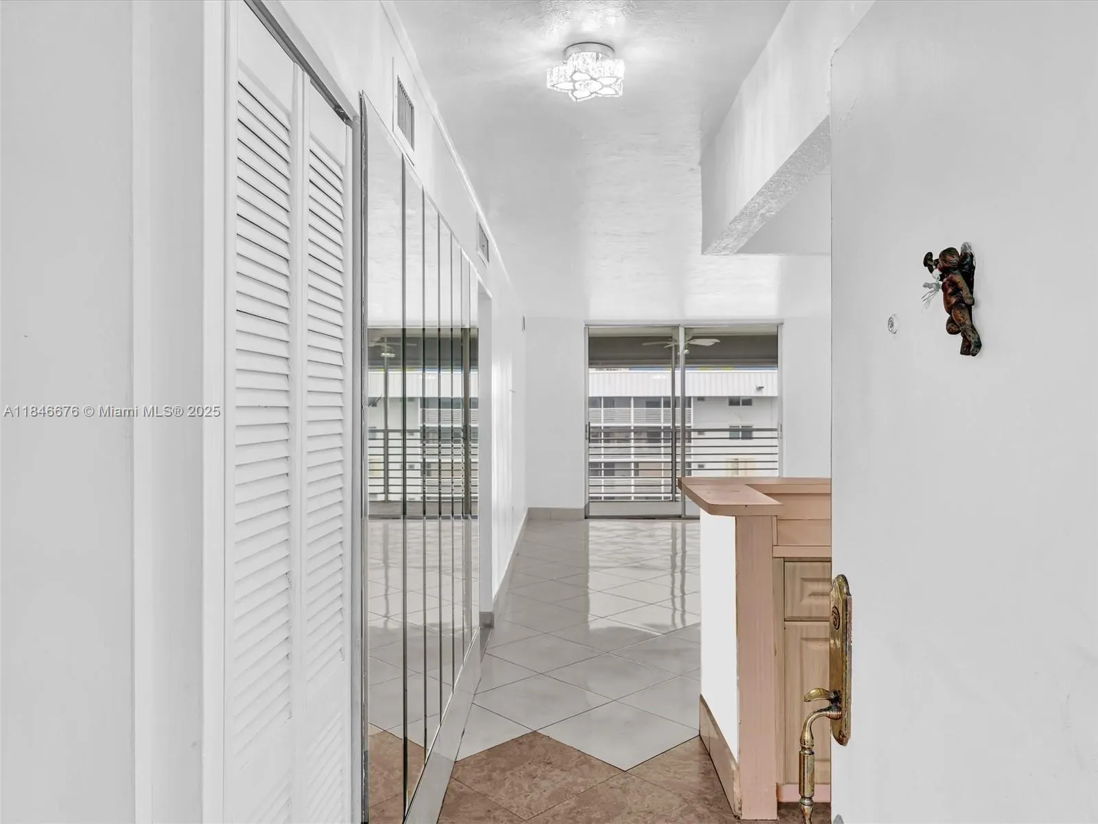 3725 NE 169th St, #407