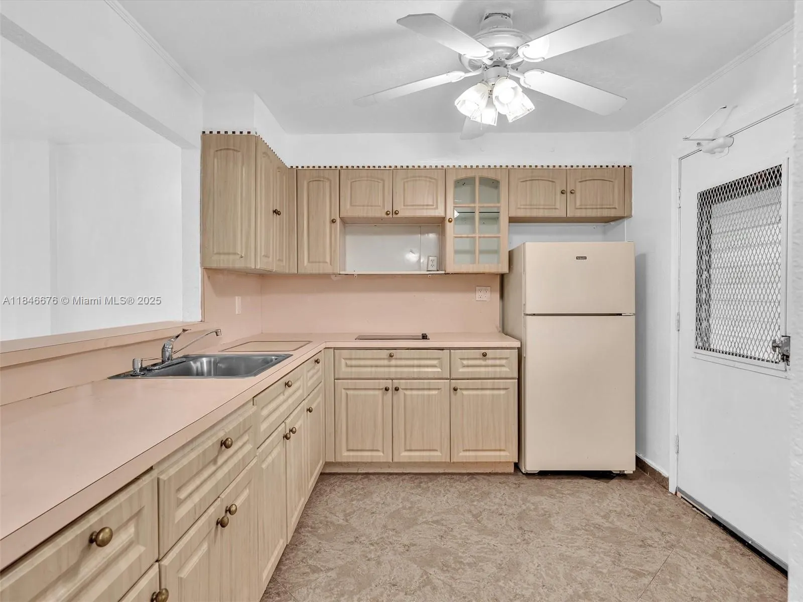 3725 NE 169th St, #407