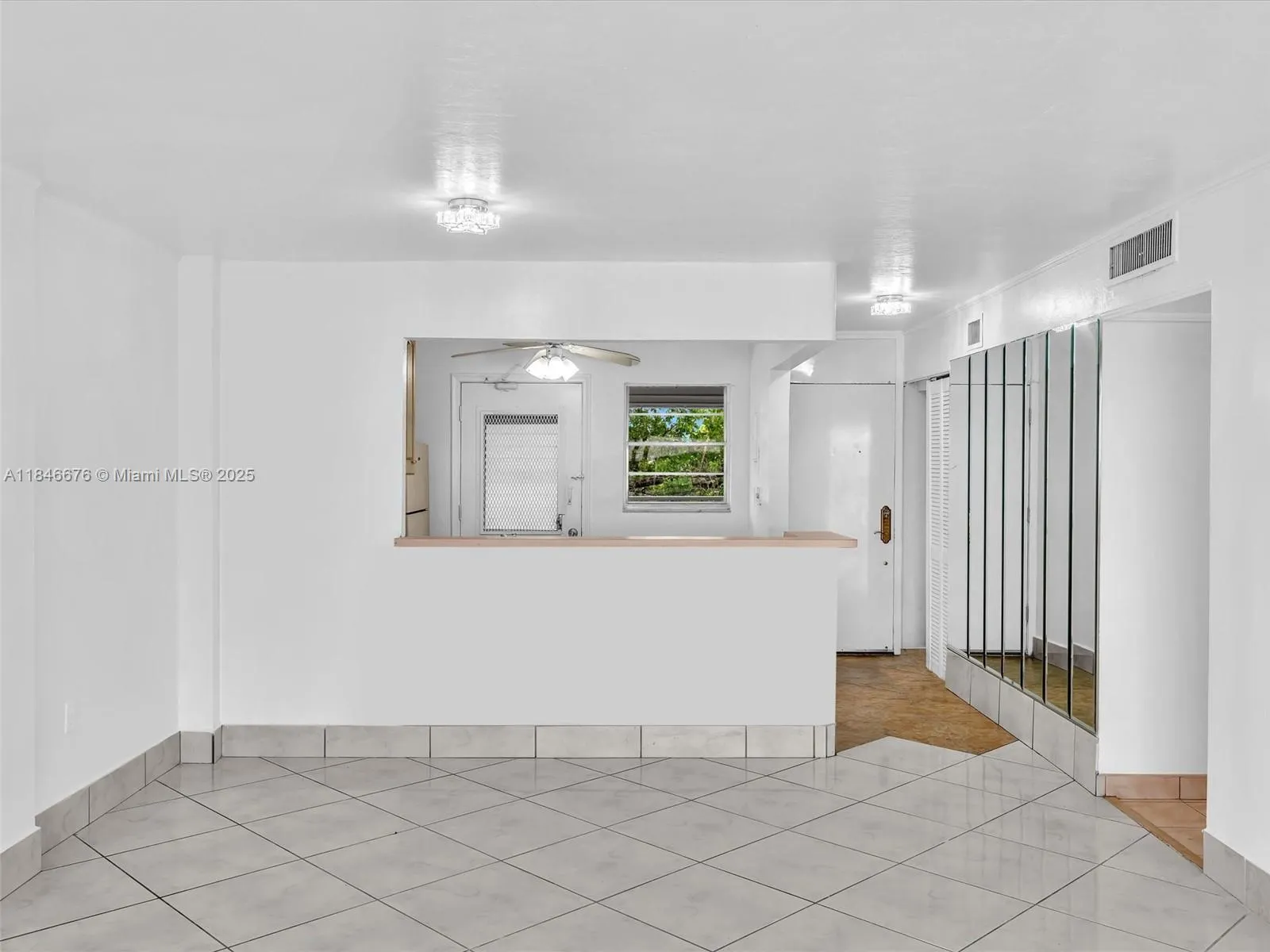 3725 NE 169th St, #407