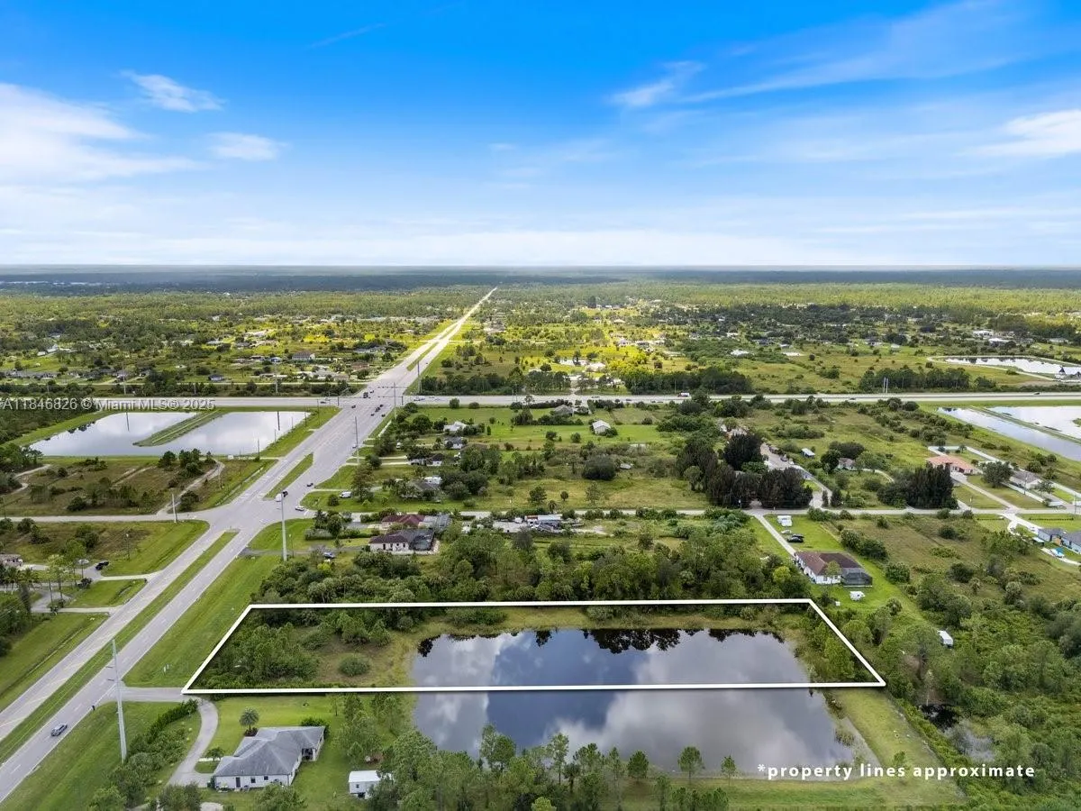 35XX Everglades Blvd