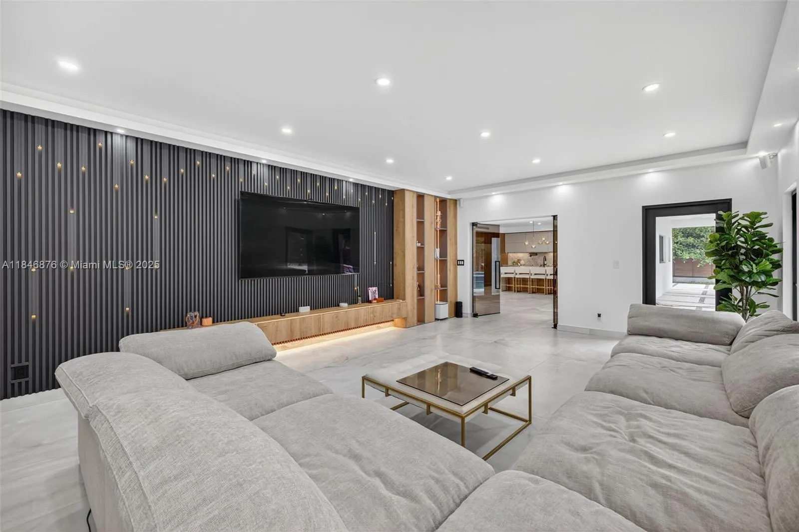 3000 Riverland Rd