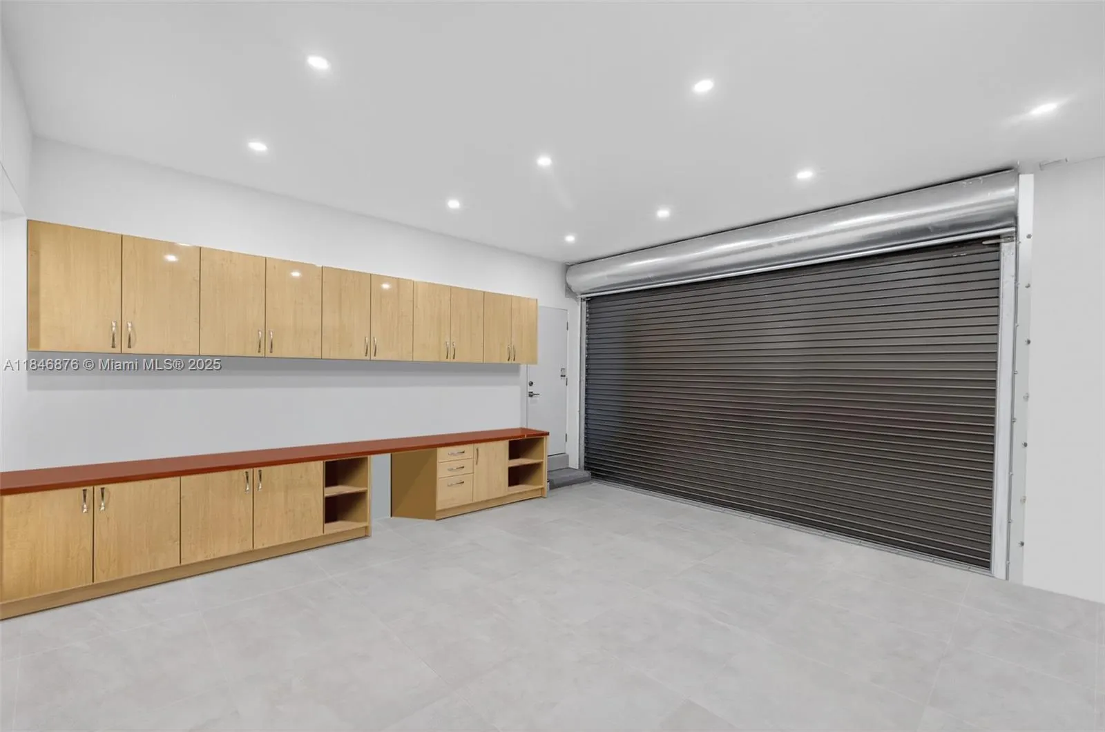 3000 Riverland Rd