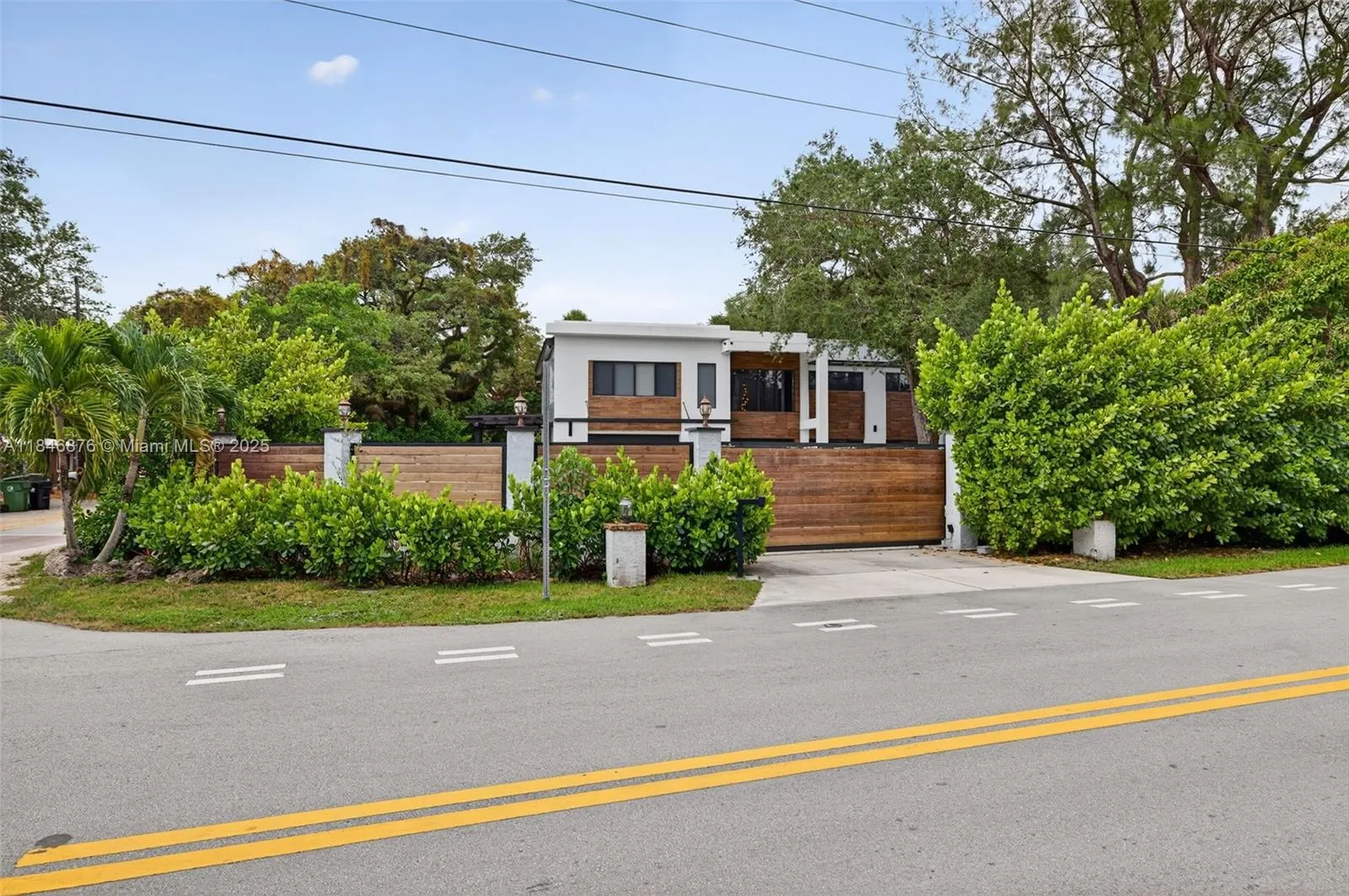 3000 Riverland Rd