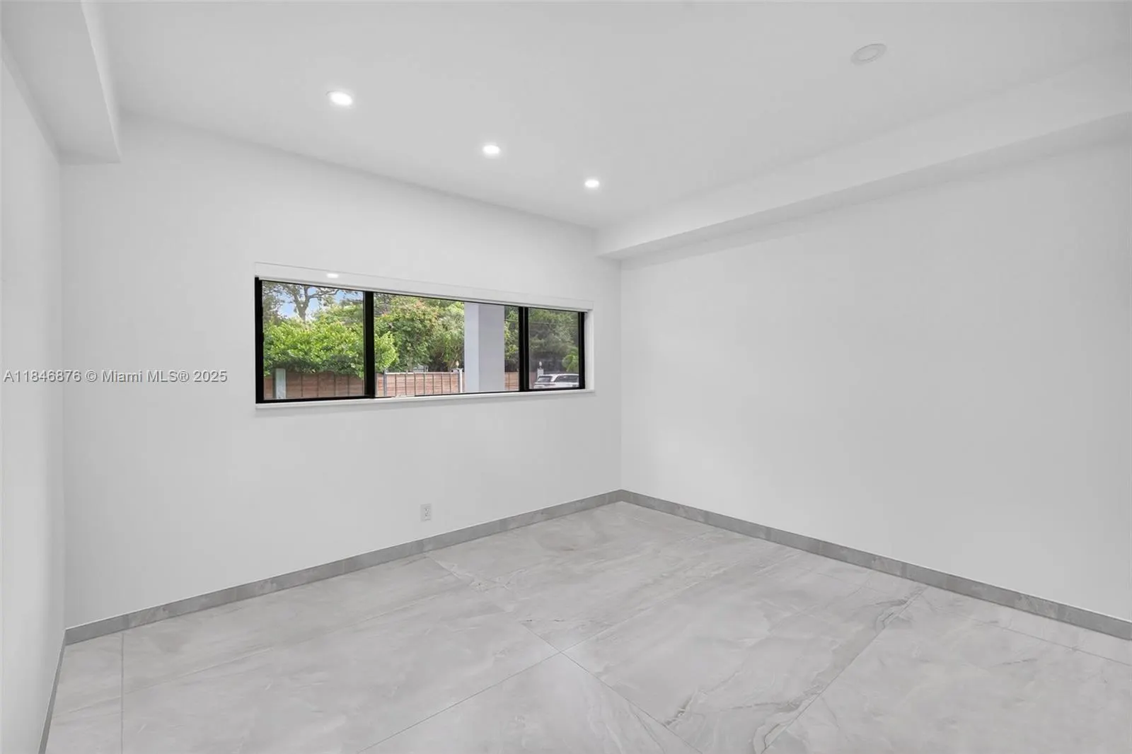 3000 Riverland Rd