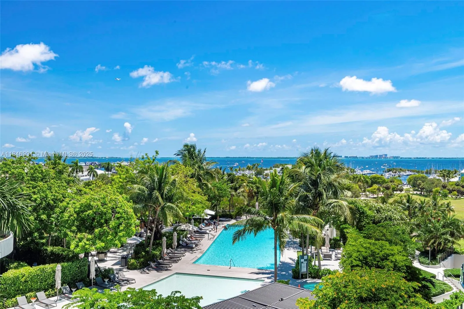 2821 S Bayshore Dr, #7B