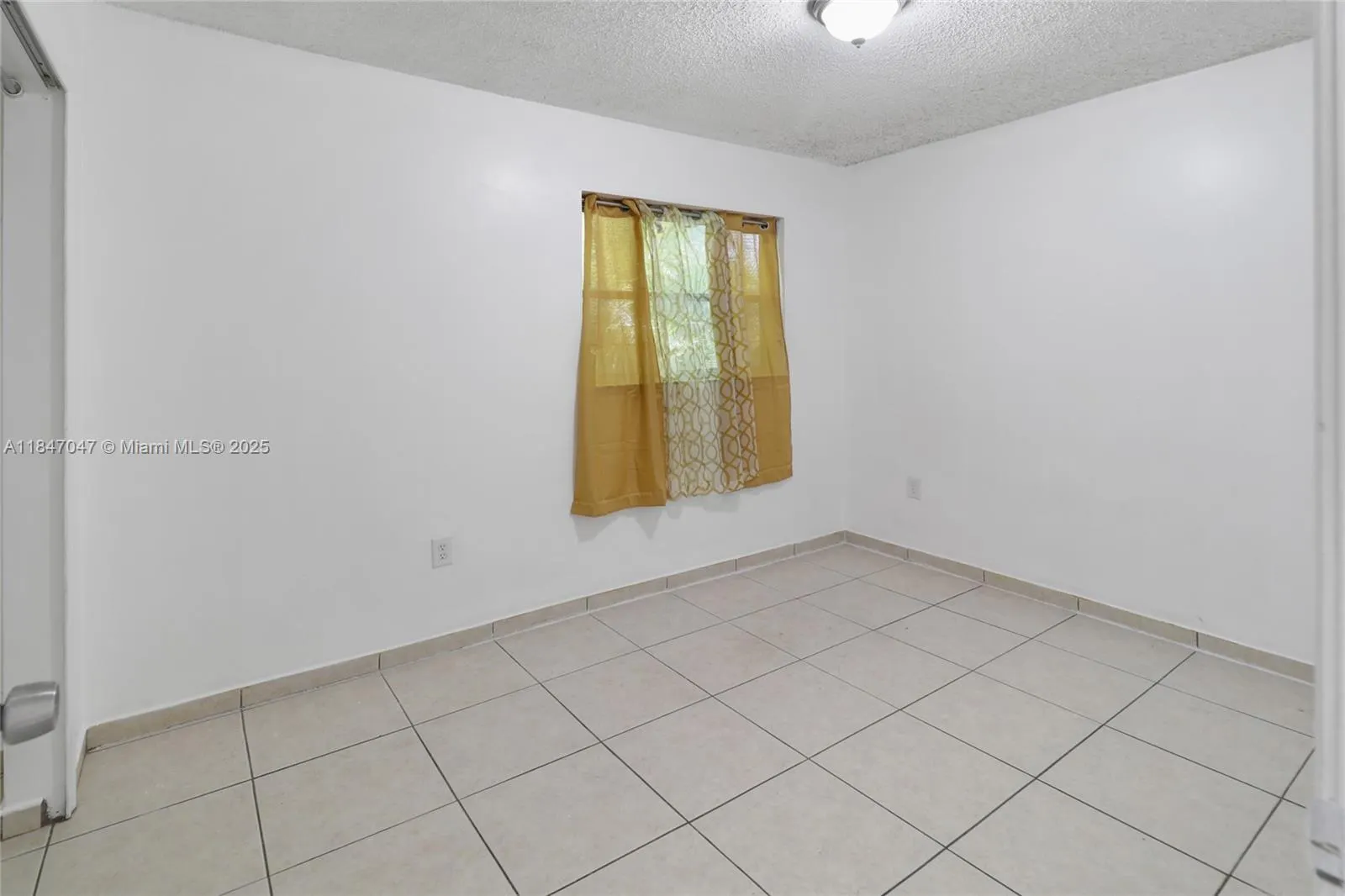 12020 NW 34th Pl