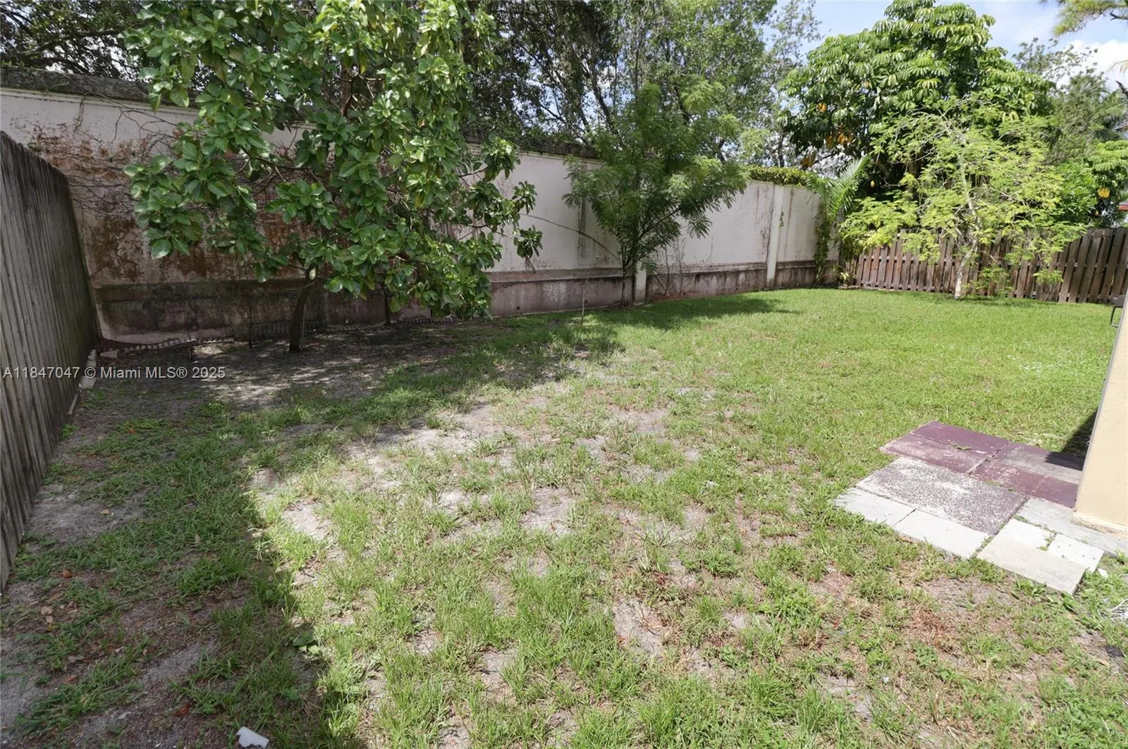 12020 NW 34th Pl