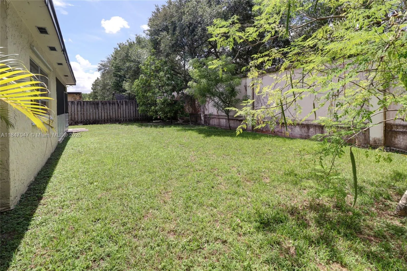 12020 NW 34th Pl