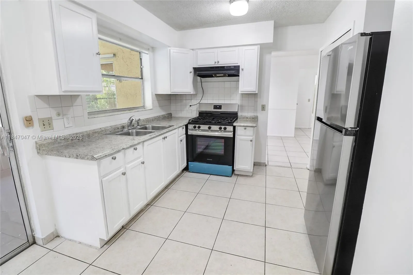 12020 NW 34th Pl
