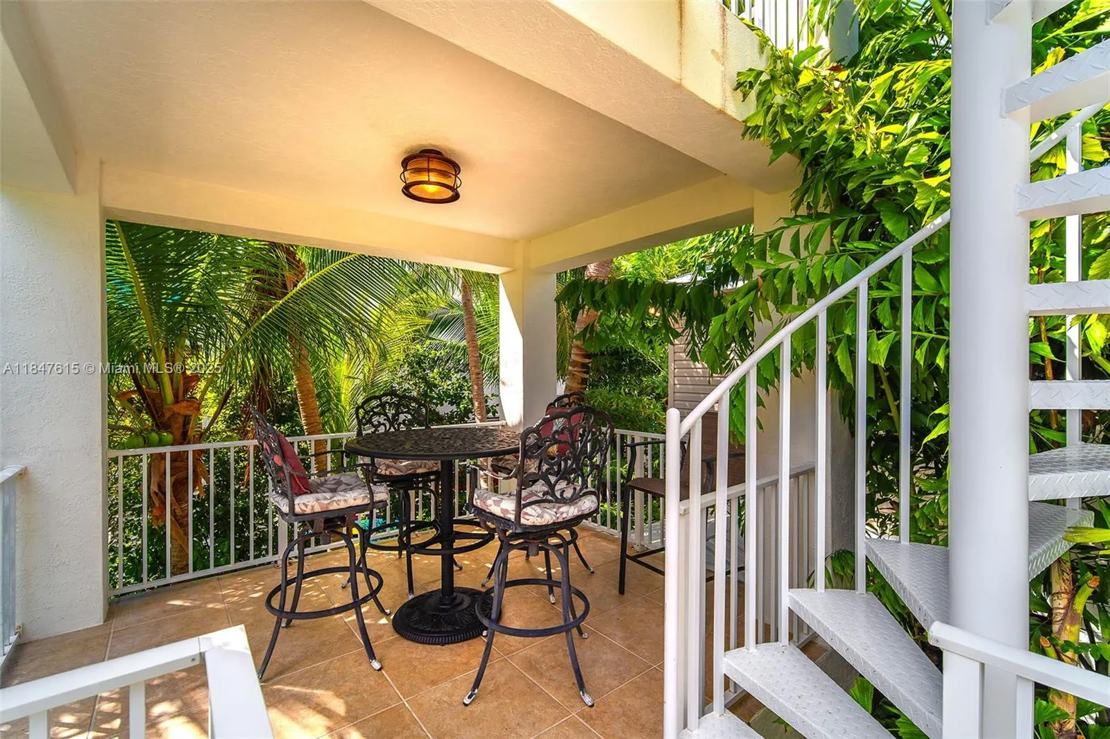 17054 Coral Dr
