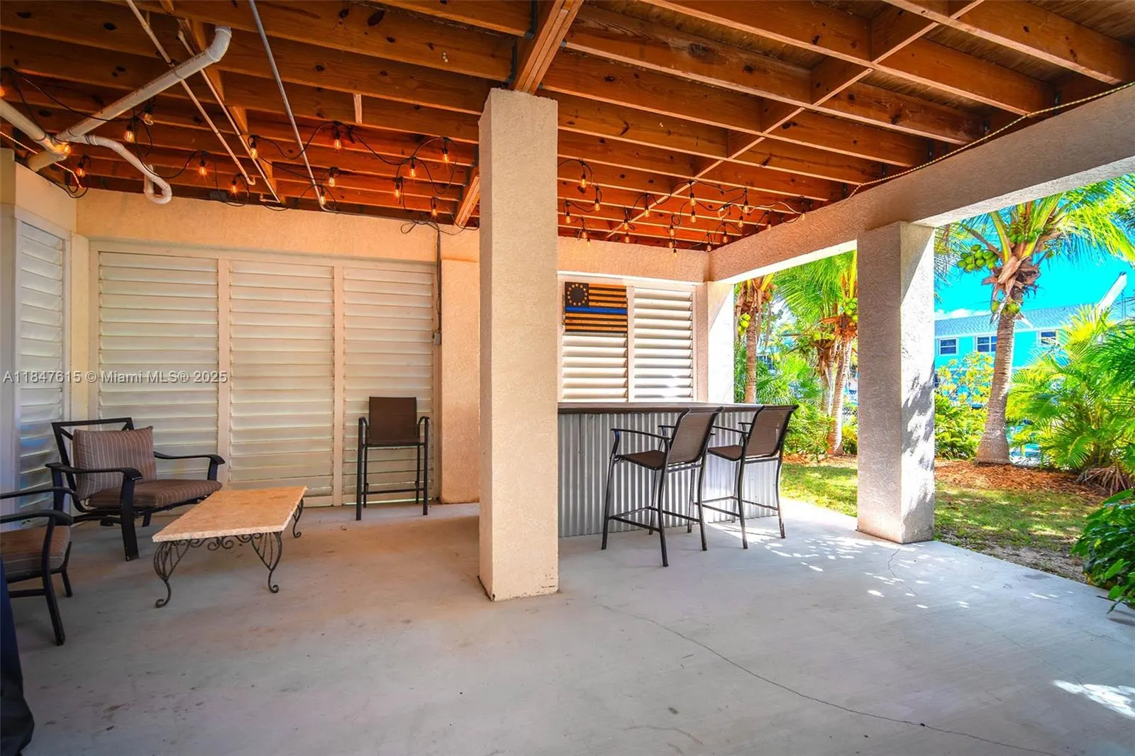 17054 Coral Dr