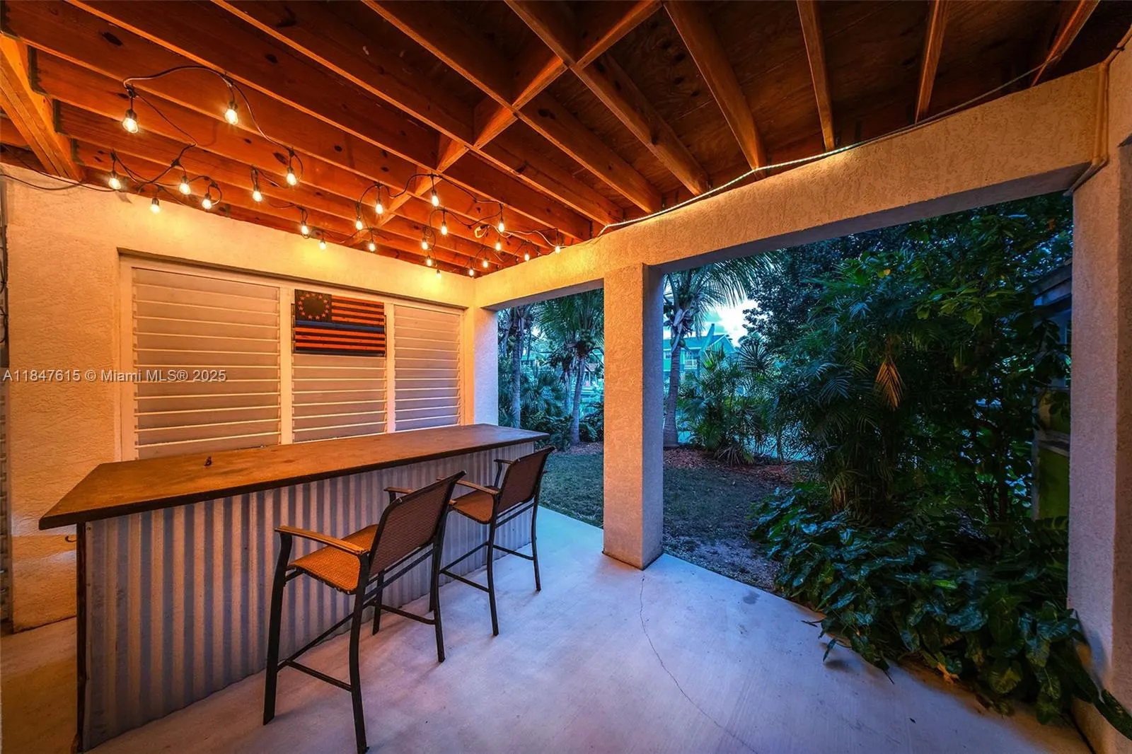 17054 Coral Dr