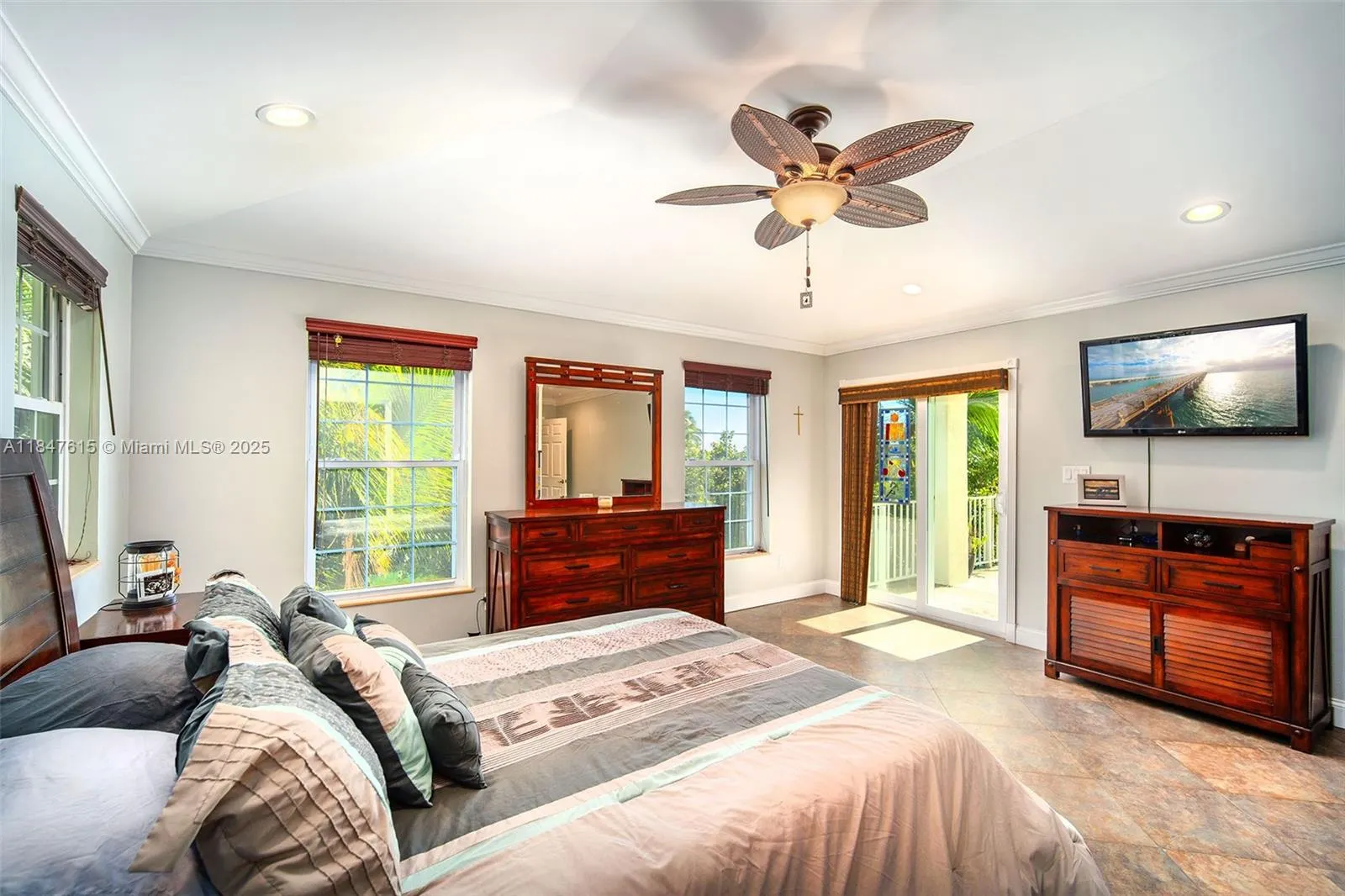 17054 Coral Dr