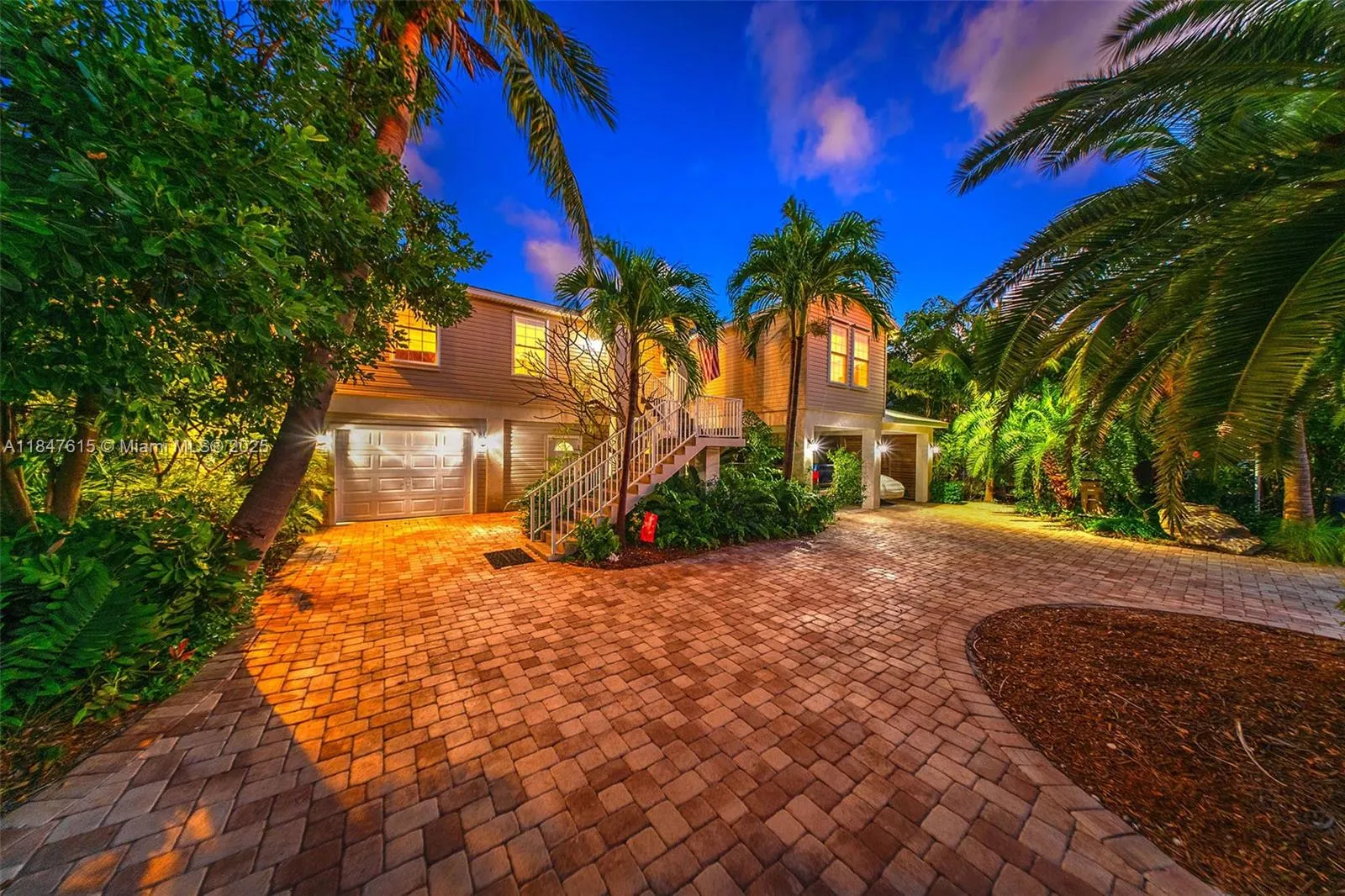 17054 Coral Dr