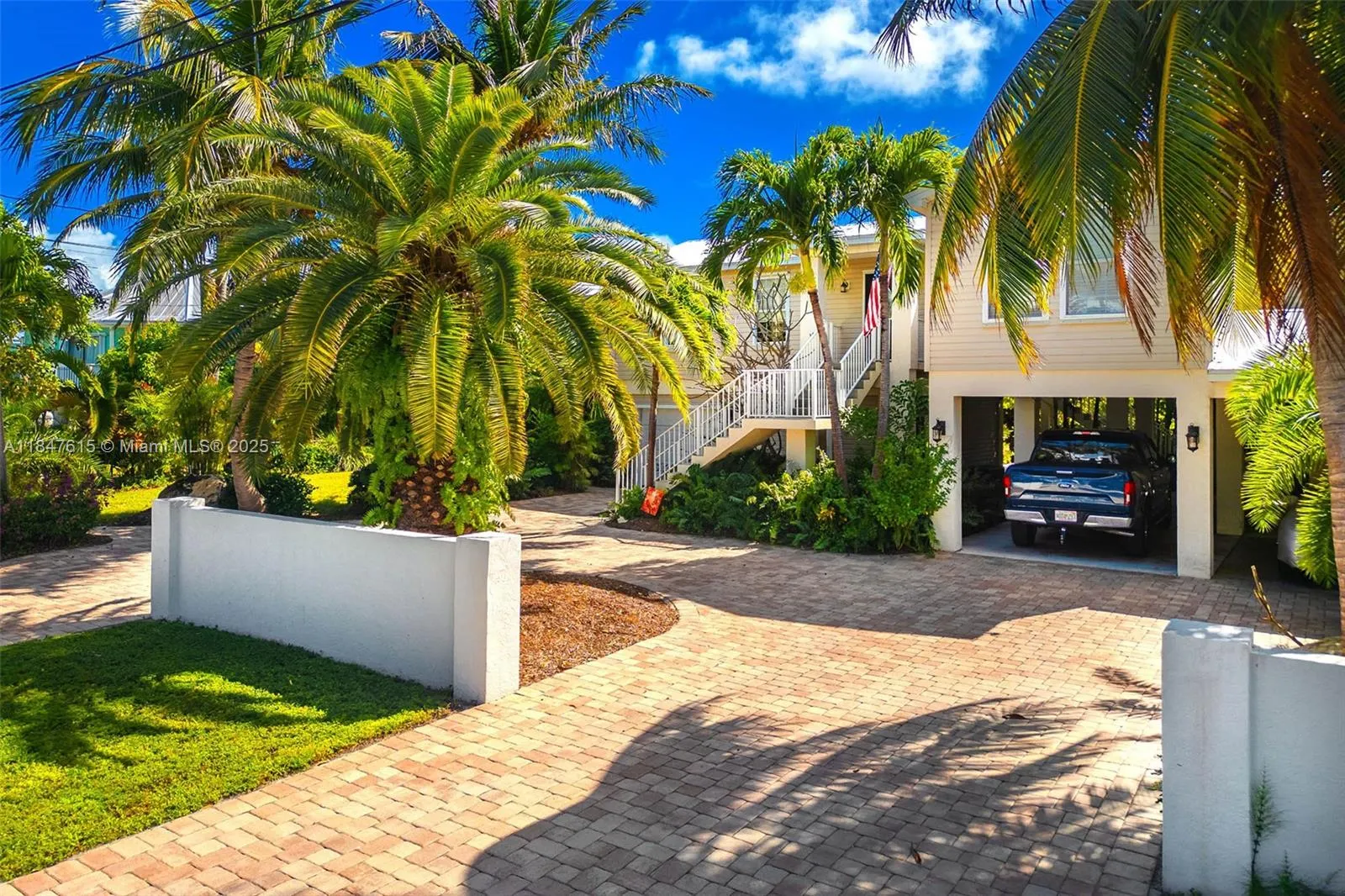 17054 Coral Dr