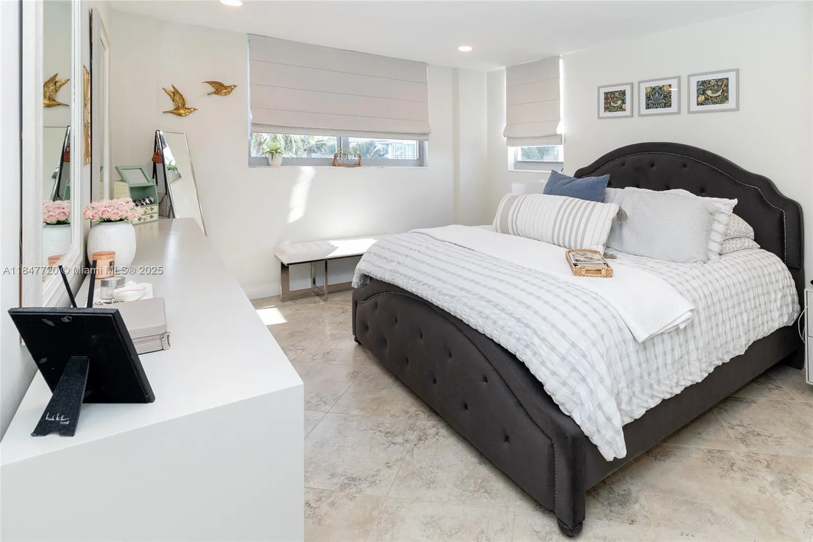 9273 Collins Ave, #312