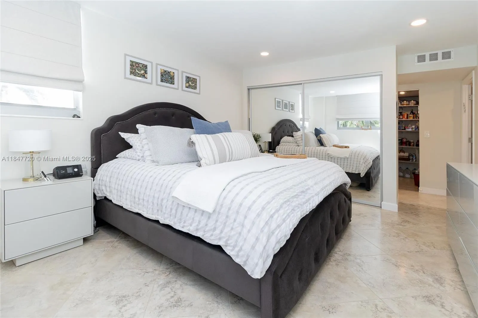 9273 Collins Ave, #312