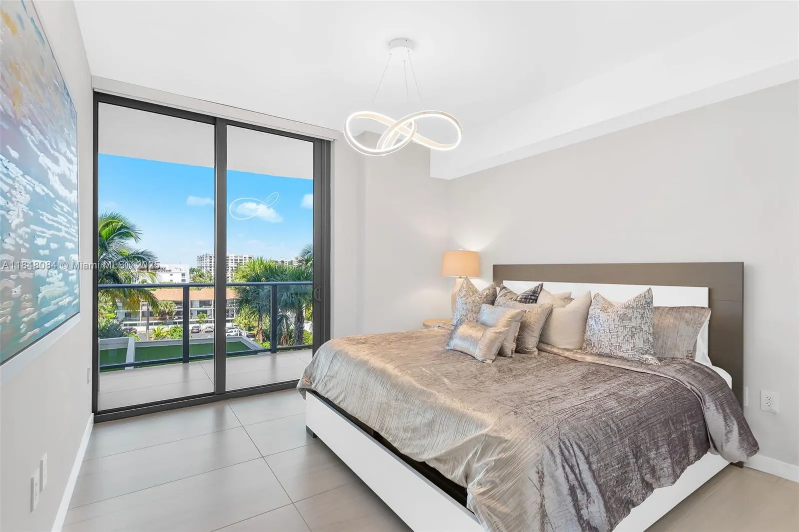 1116 N Ocean Blvd, #504