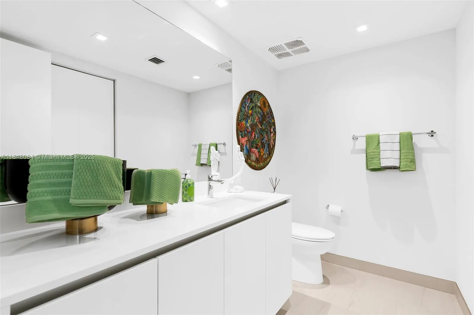 1116 N Ocean Blvd, #504