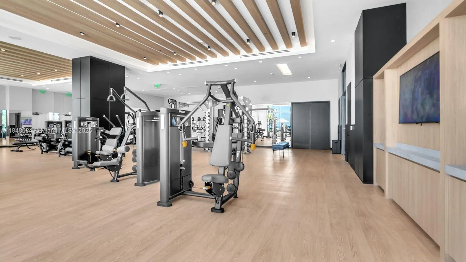 1116 N Ocean Blvd, #504