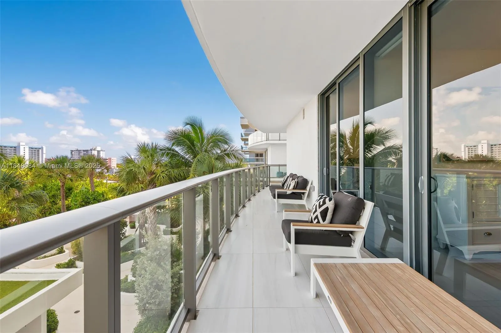 1116 N Ocean Blvd, #504
