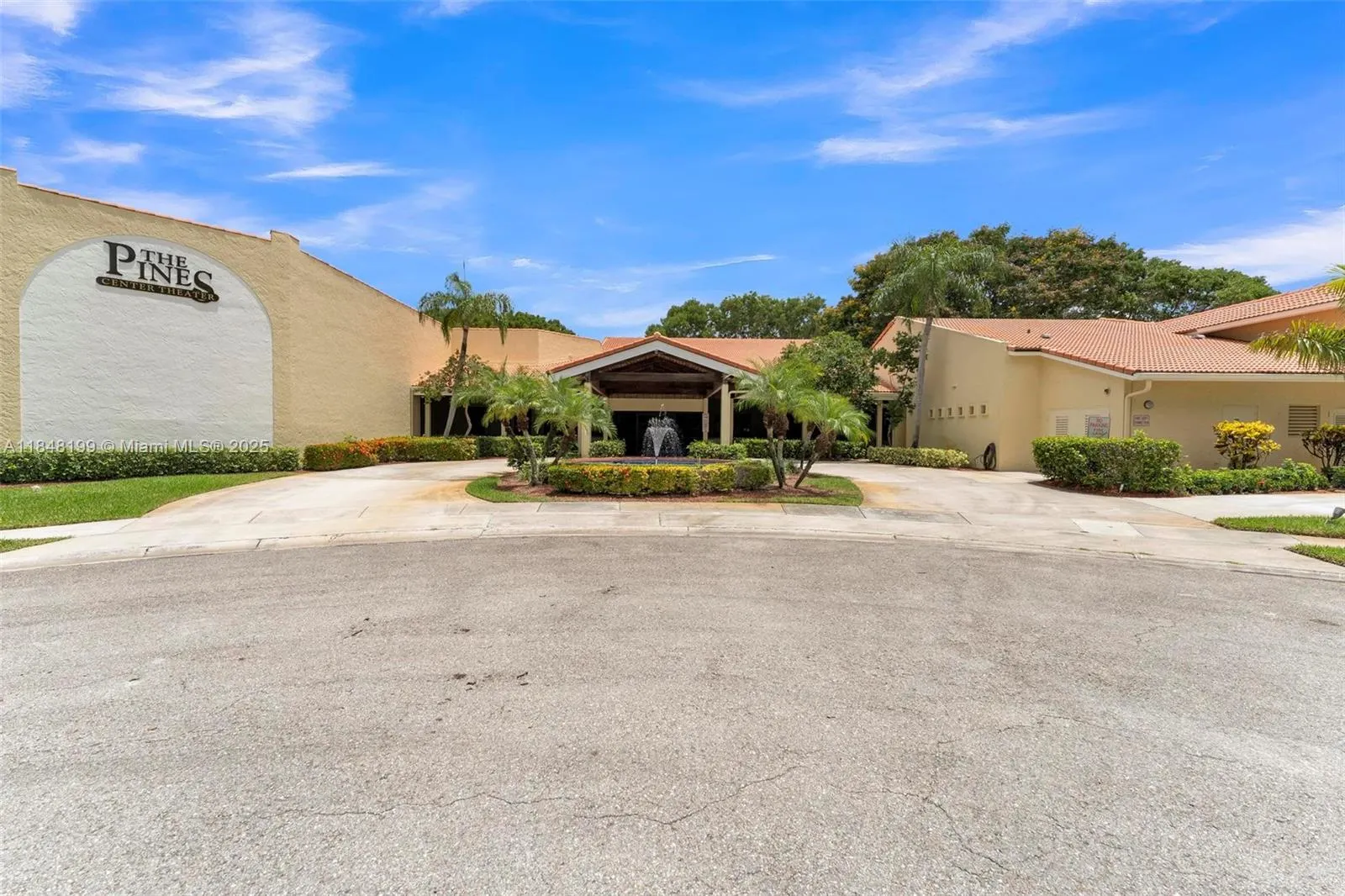 23380 Carolwood Ln, #101