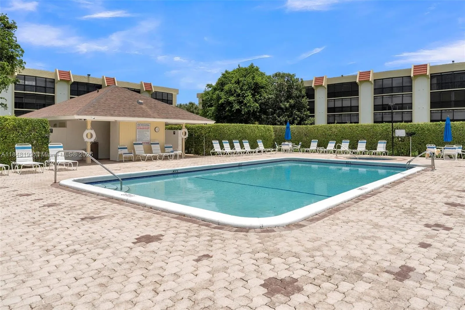 23380 Carolwood Ln, #101