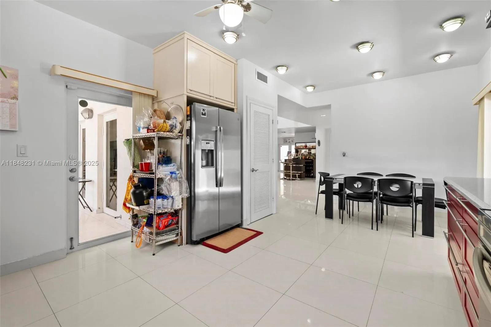 5045 SW 67th Ave