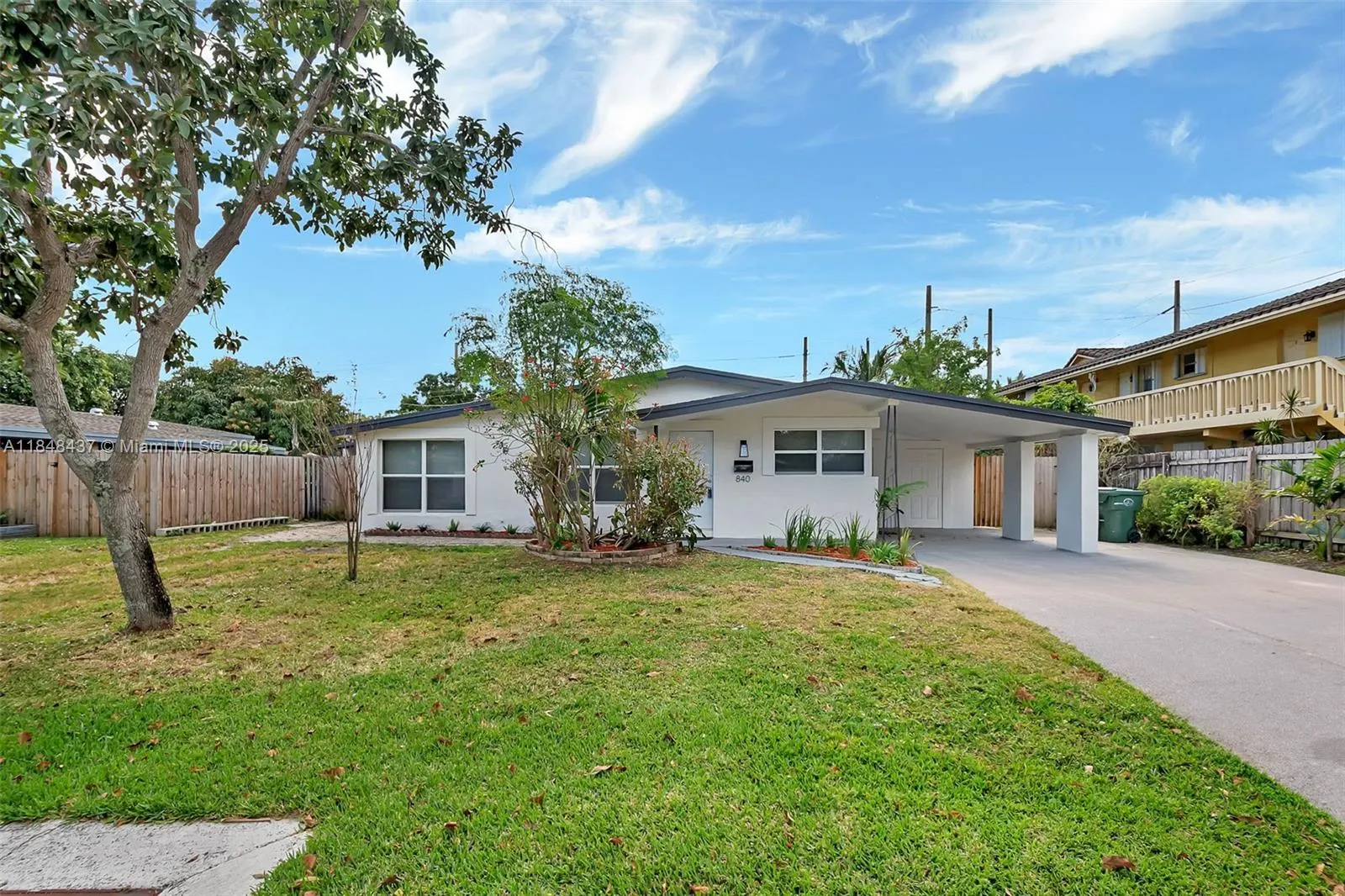 840 NW 39th St