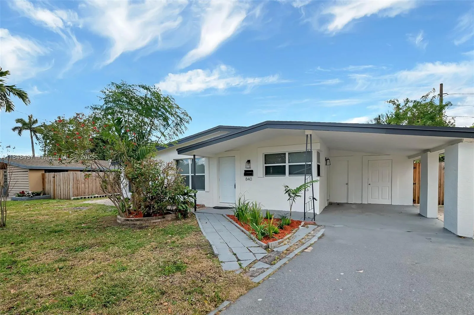 840 NW 39th St