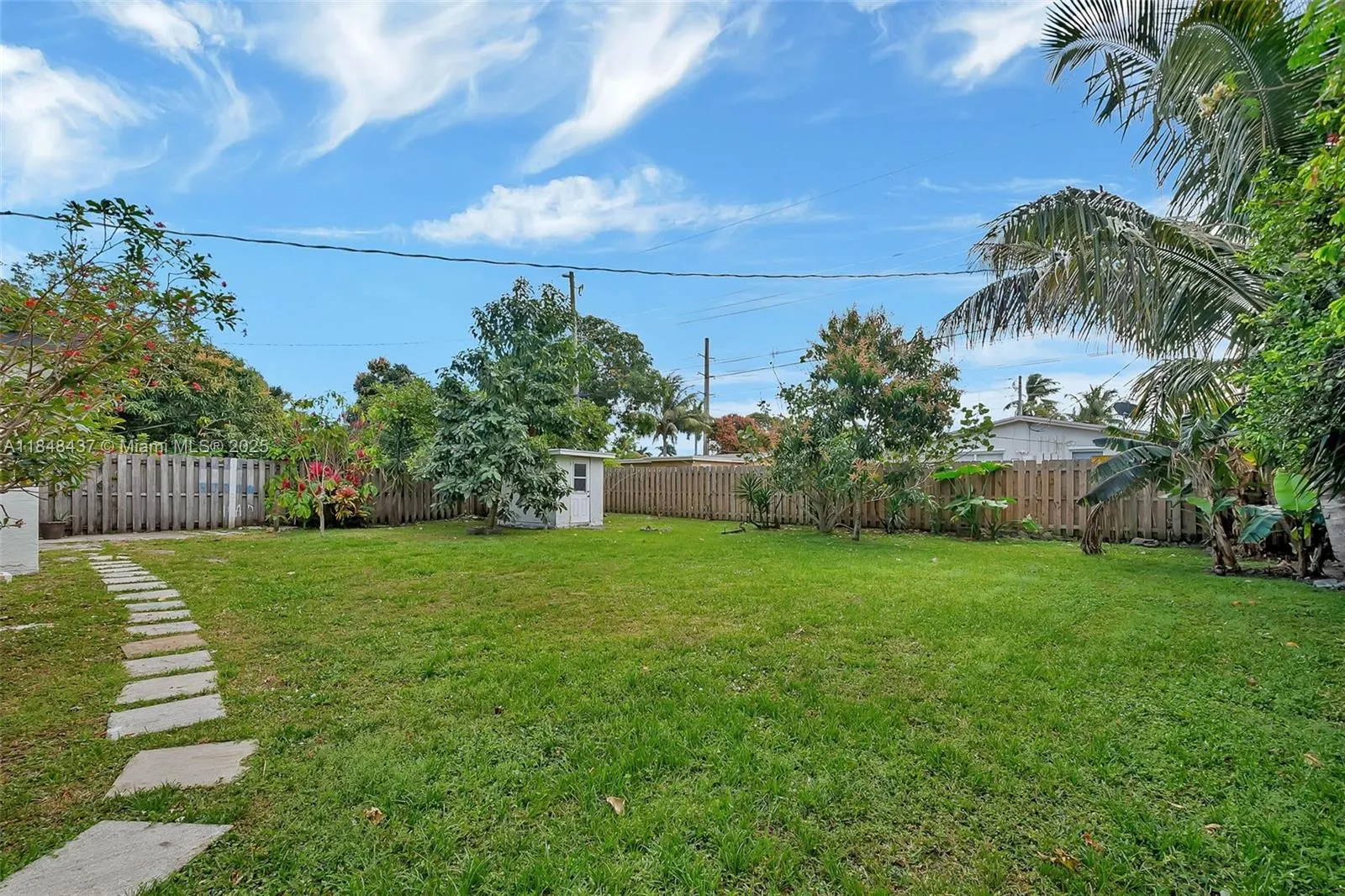 840 NW 39th St