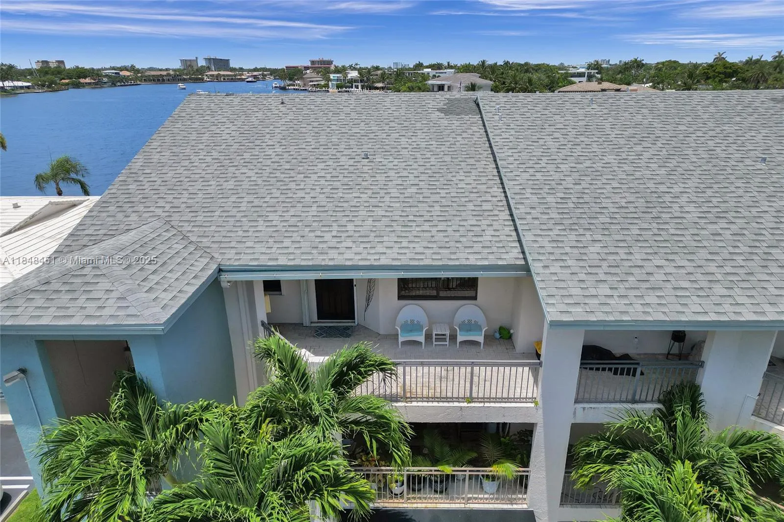 1101 S Riverside Dr, #301