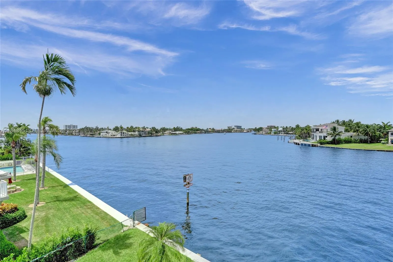 1101 S Riverside Dr, #301