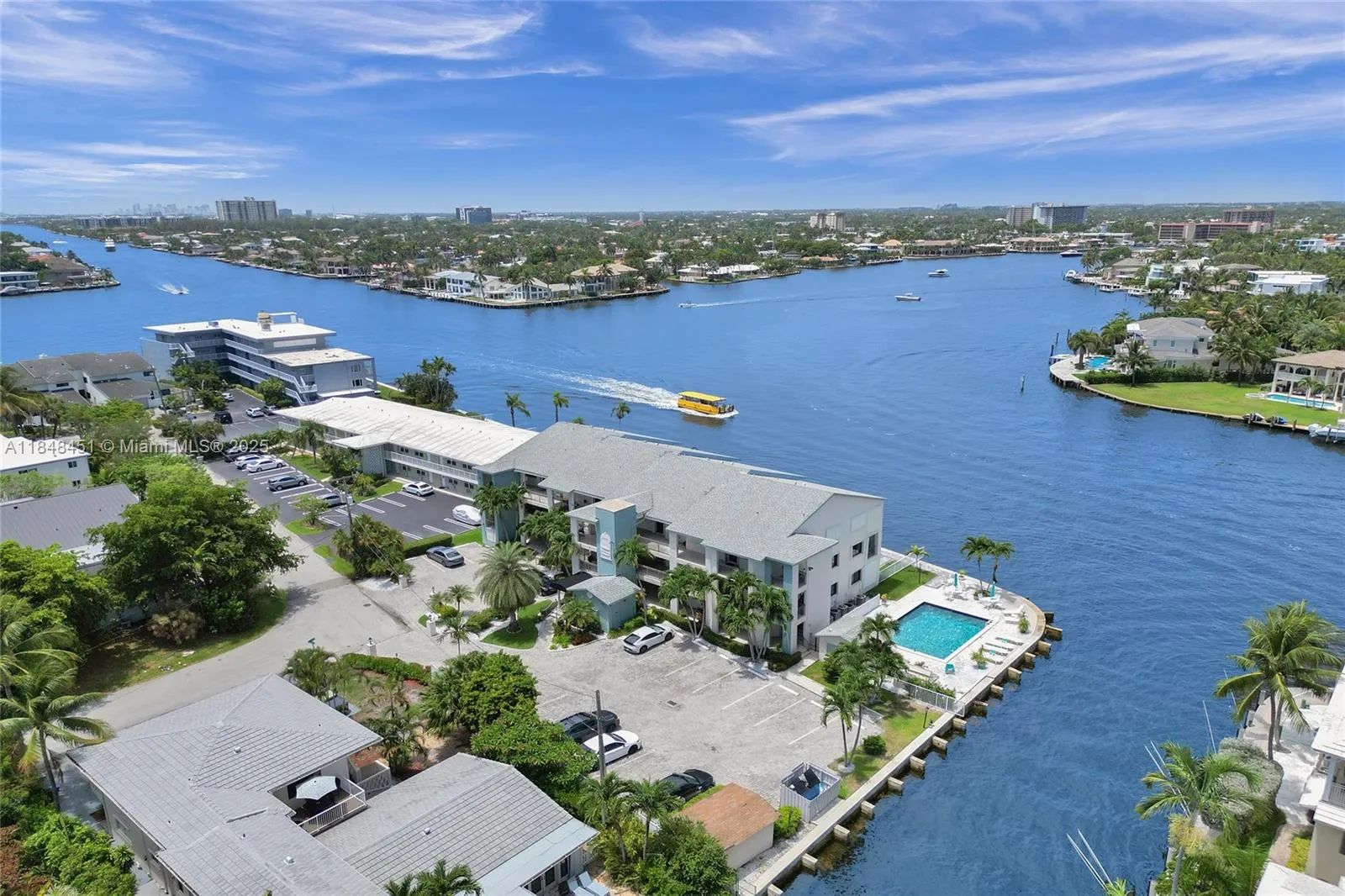 1101 S Riverside Dr, #301