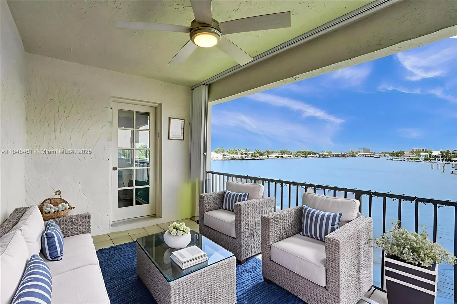 1101 S Riverside Dr, #301