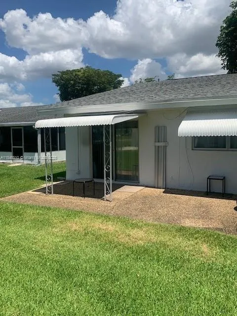 8566 NW 12th St, #D172