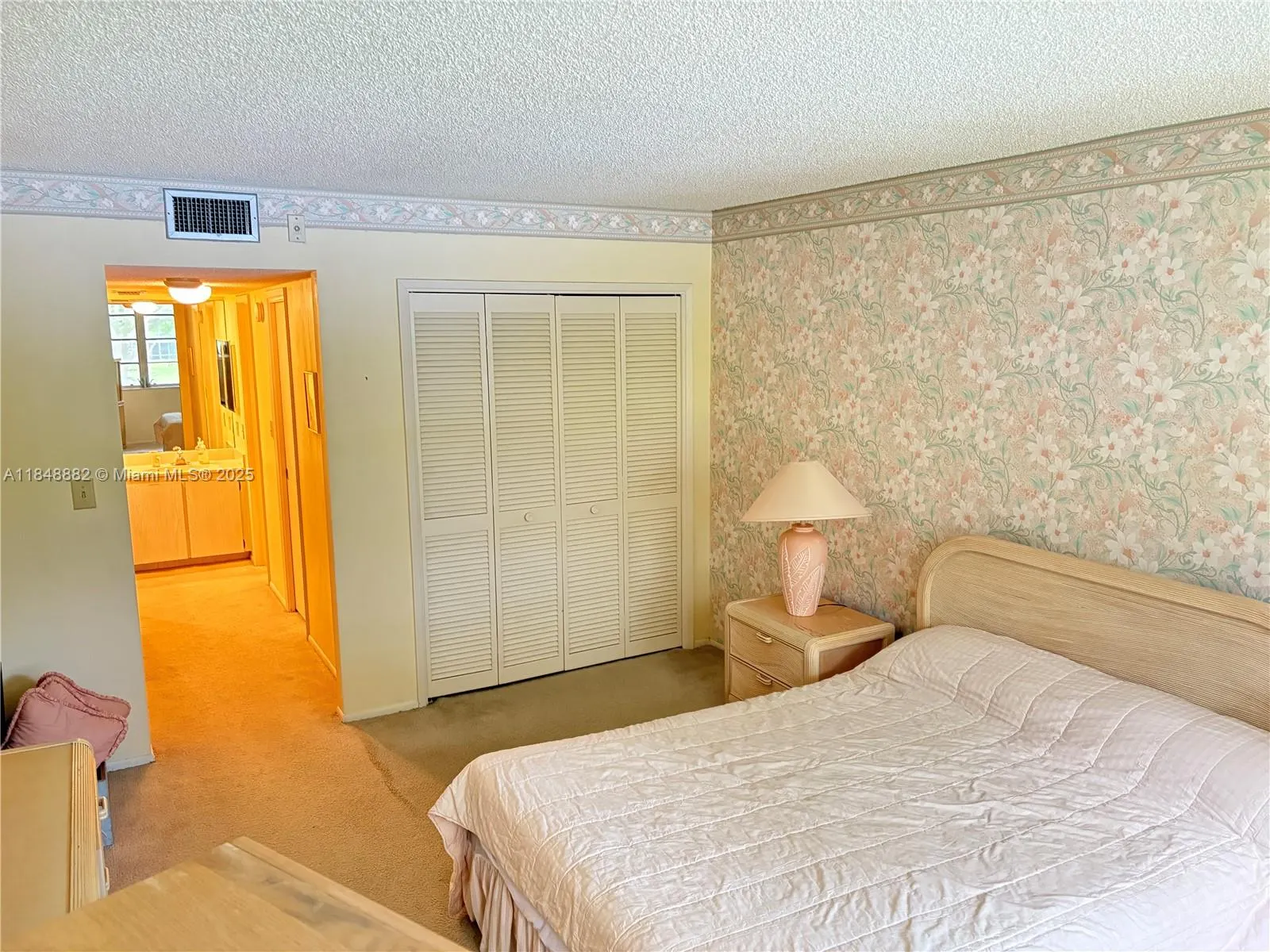 4280 Oaks Ter, #203