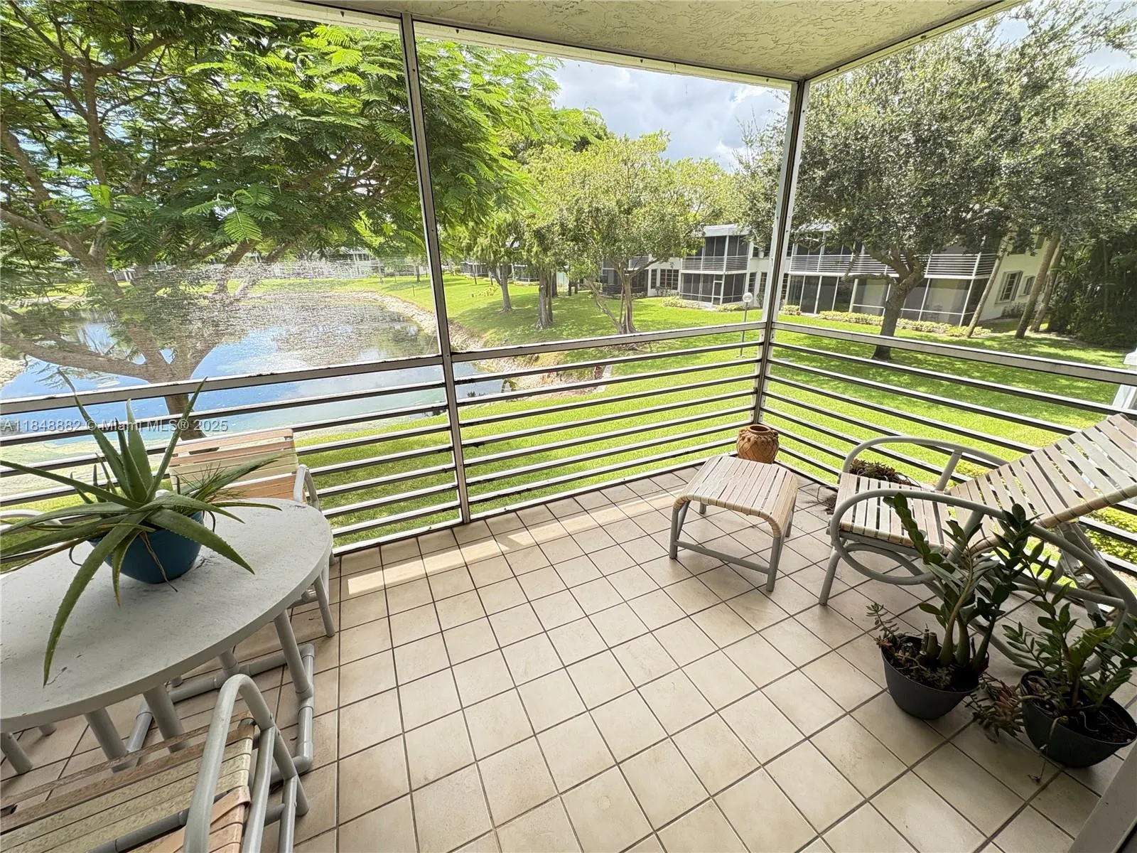 4280 Oaks Ter, #203