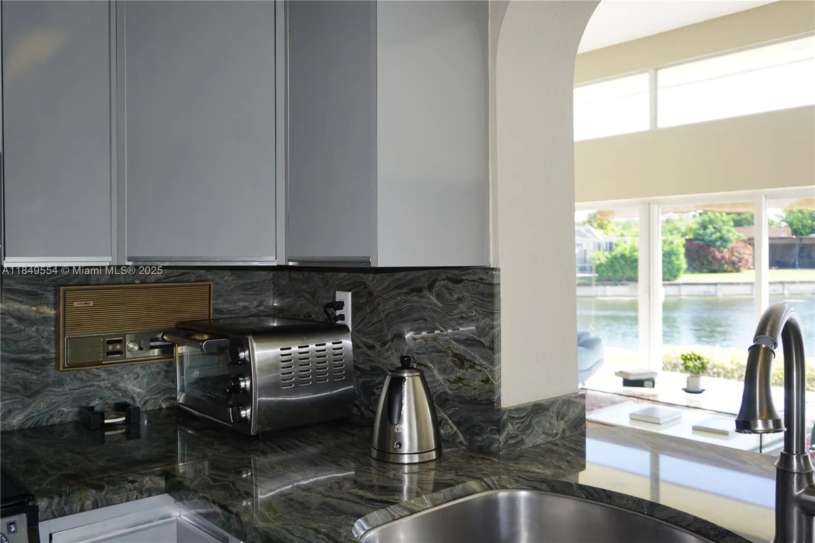 4511 King Palm Dr, #0