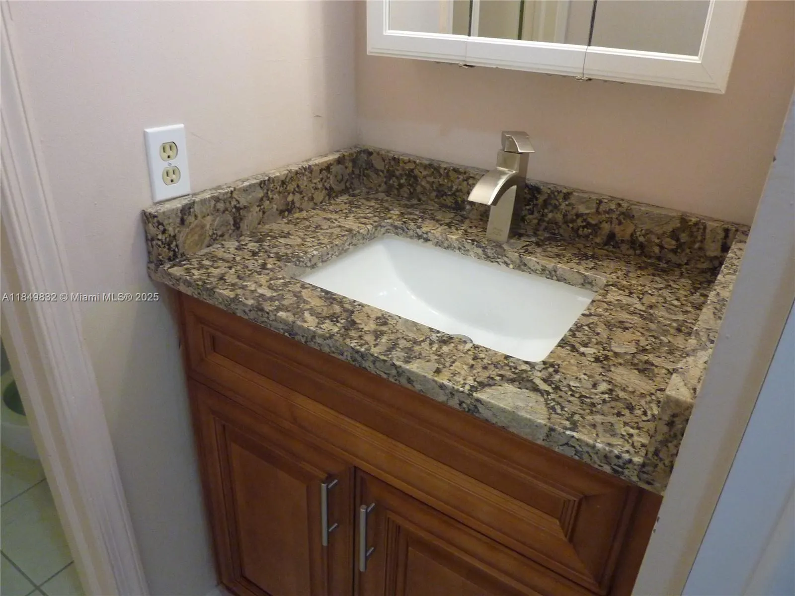 180 Cypress Club Dr, #834