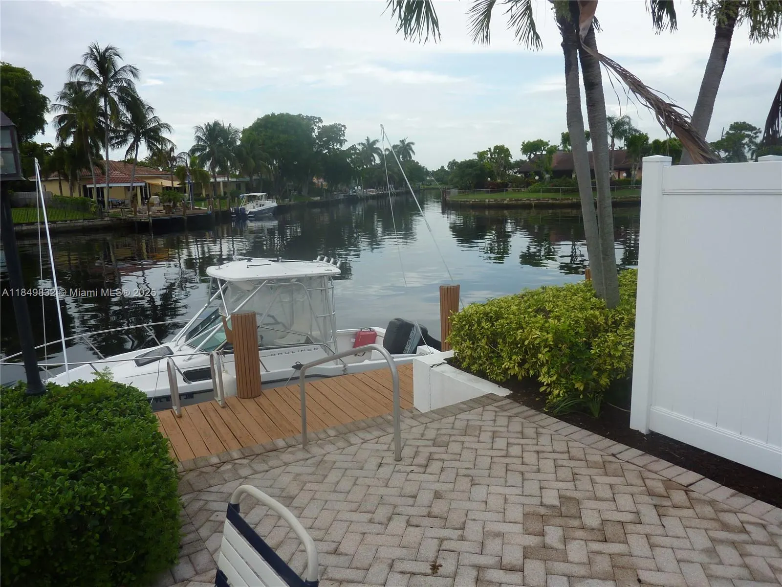 180 Cypress Club Dr, #834